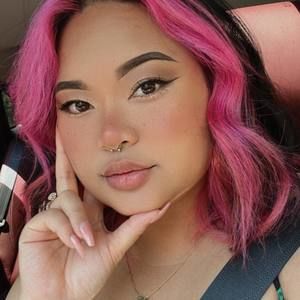 Meet your Posher, Leika